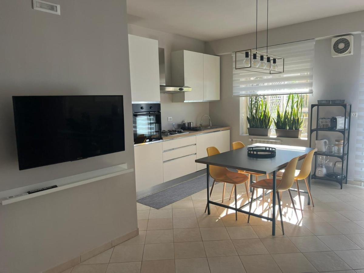 Ferienwohnung La Malfa 48 Ragusa Exterior foto